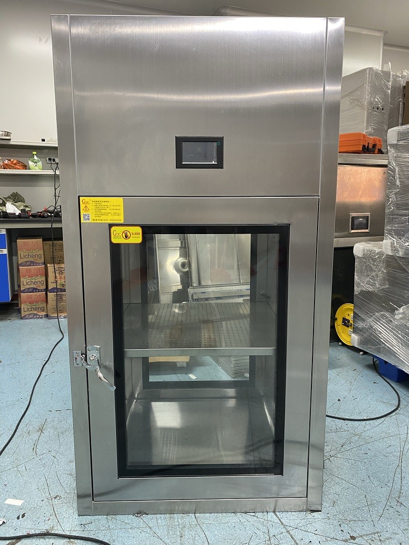 Analysis of Laminar Flow Transfer Windows: How to Ensure Clean ...