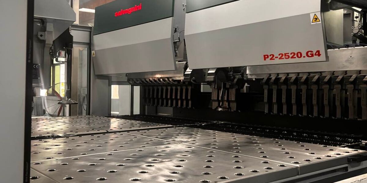 Guangzhou Cleanroom Construction Co., Ltd. manufacturer production line