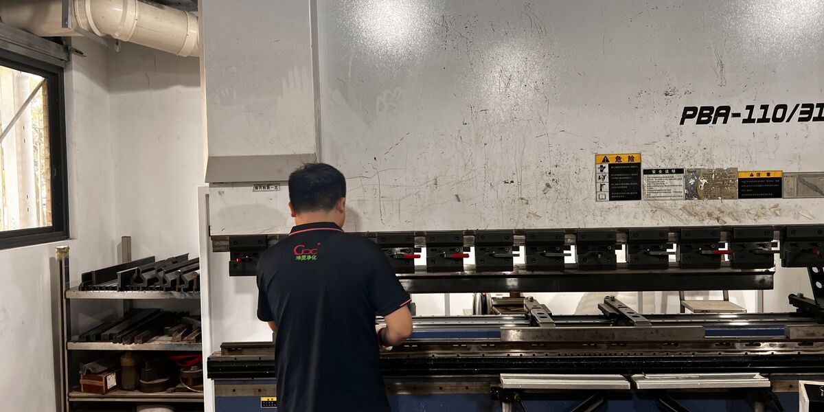 Guangzhou Cleanroom Construction Co., Ltd. manufacturer production line