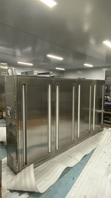 Maintaining Airflow and Pressure Control Laminar Flow Hood
